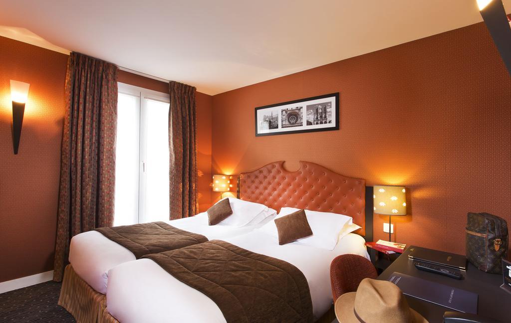 Chambre Lits Jumeaux Supérieure